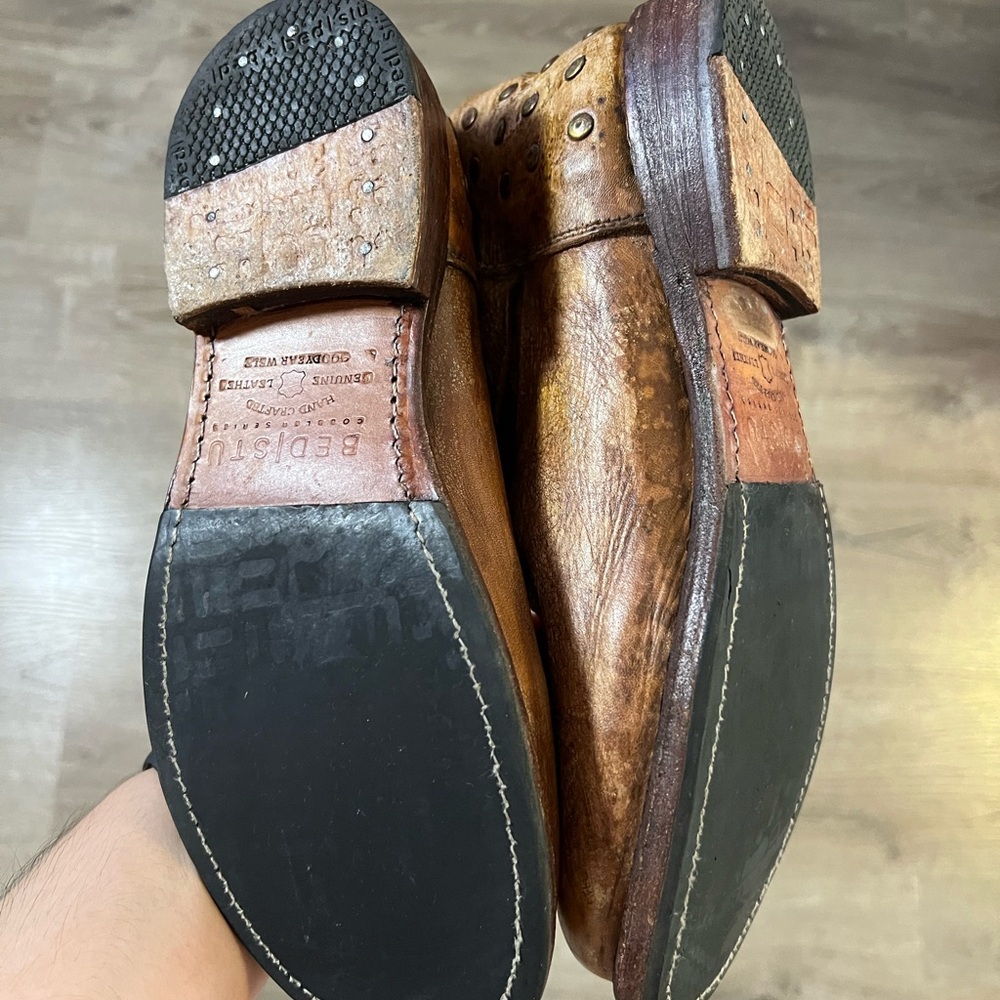 BED STU Cobbler Series Moto Boot Brown tan  Leather Studded Distressed - Picture 11 of 11